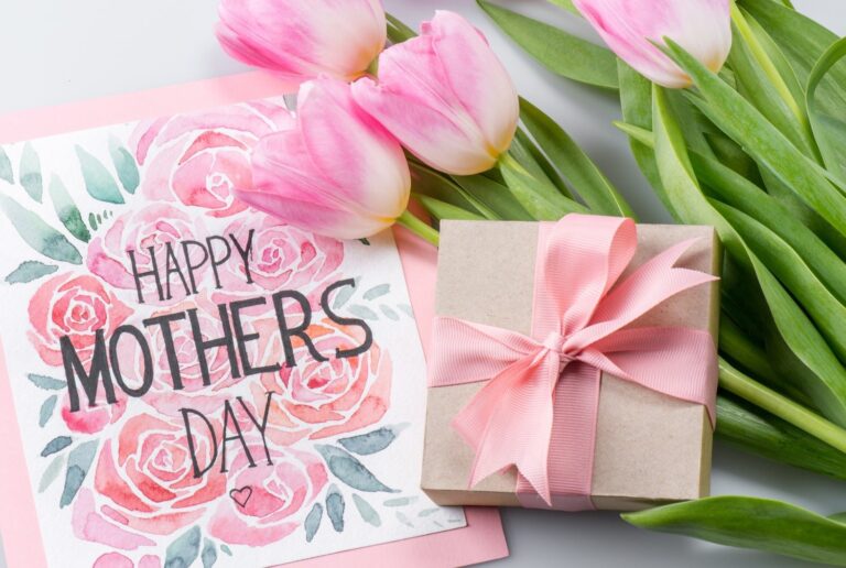 Mother's Day Jewelry Gift and Card
